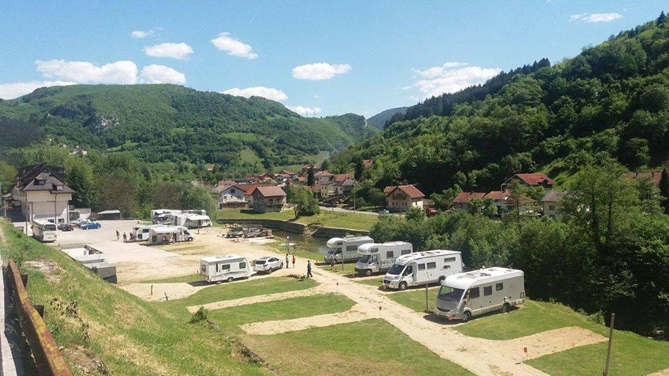 Sobe Sa Kupatilom Jajce Яйце Екстер'єр фото